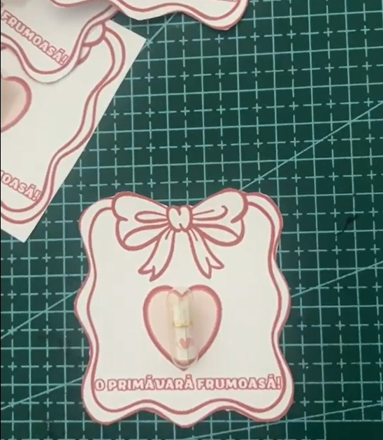 Capsulă-mărțișor