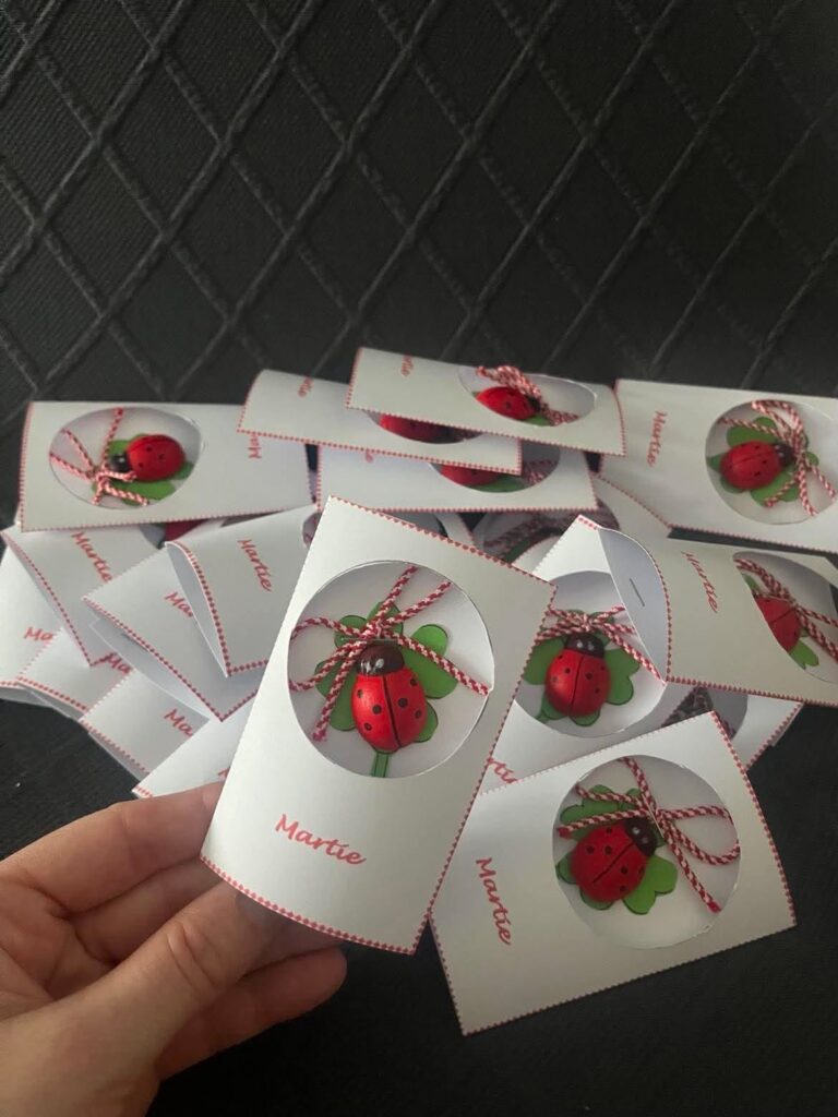 Buburuză-mărțișor